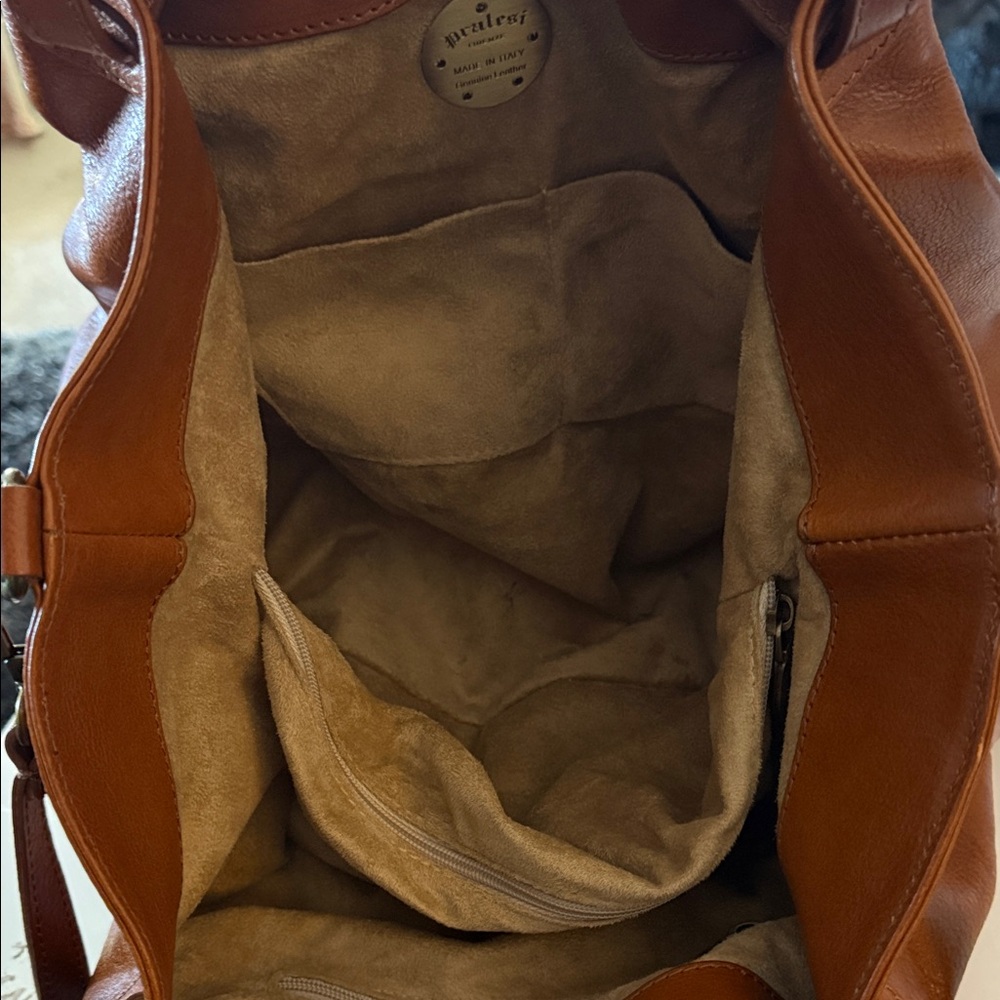 Chic Tan Genuine Italian Leather Shoulder Bag measures 13x18-20x6 inches - Picture 8 of 12
